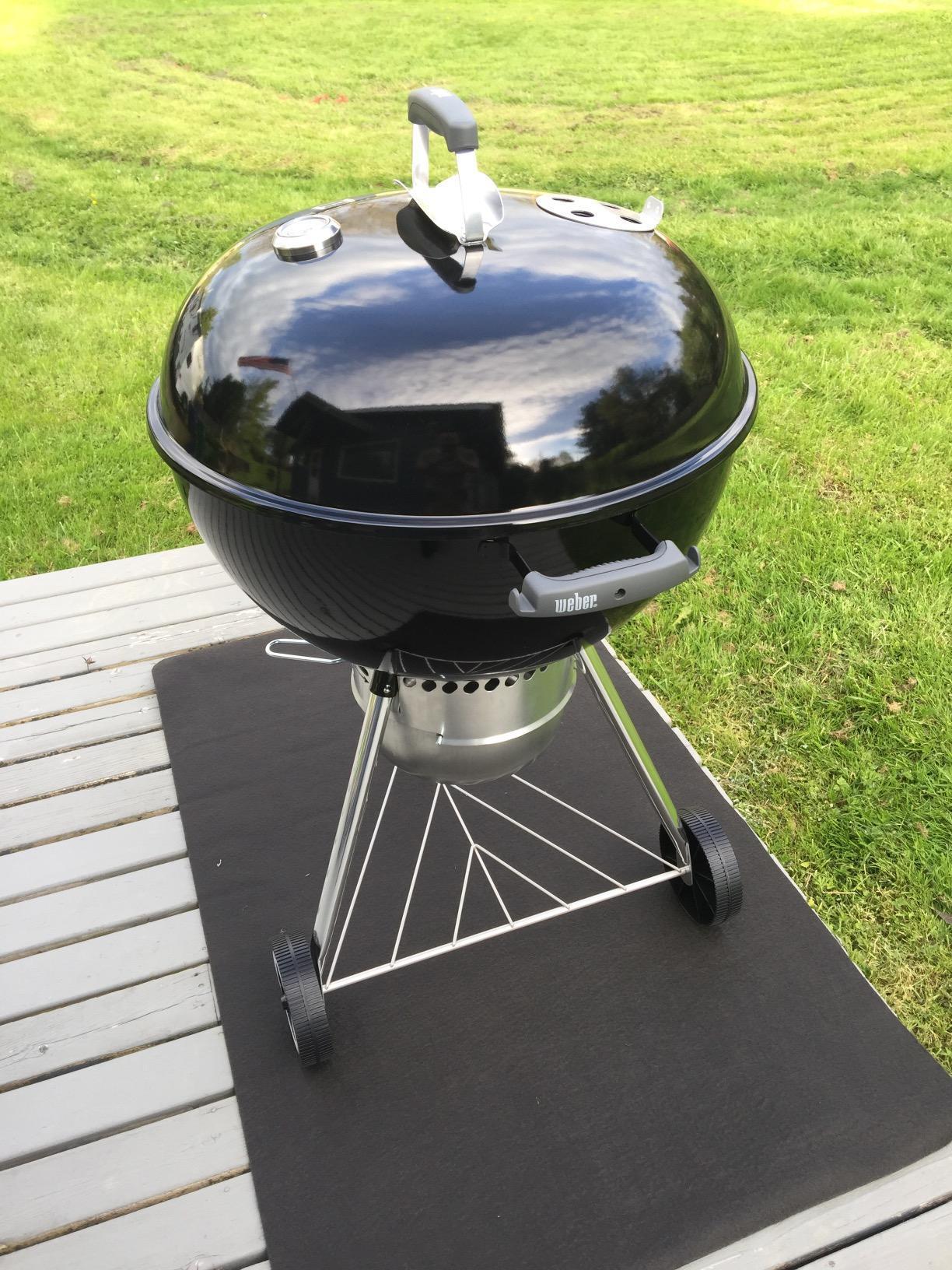 Charcoal Grill, Black